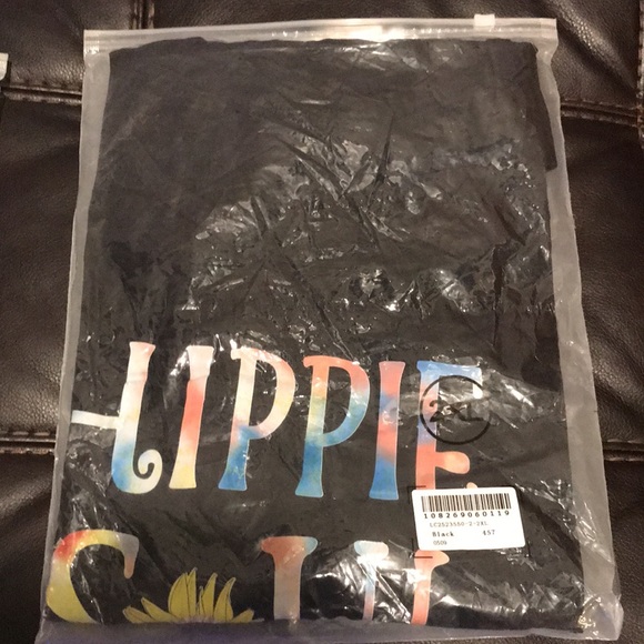 Fun Tee with “Hippie Soul” - Picture 6 of 6